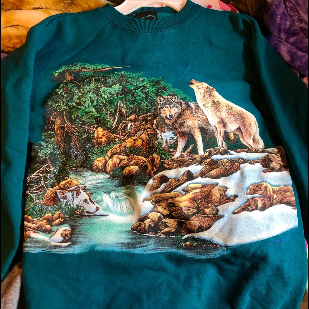 NWOT Vintage Dual Sided Teal Nature Wolf Crewneck